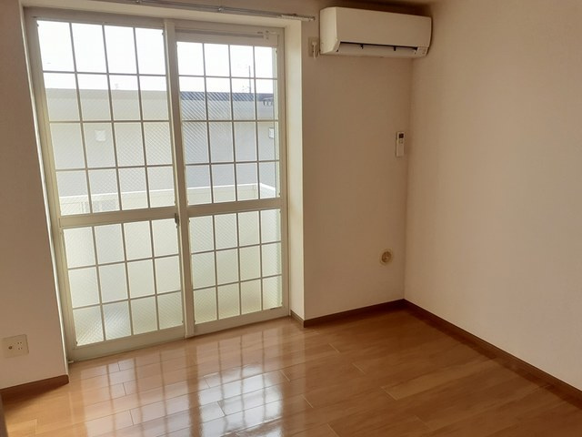 サンエステートの洋室