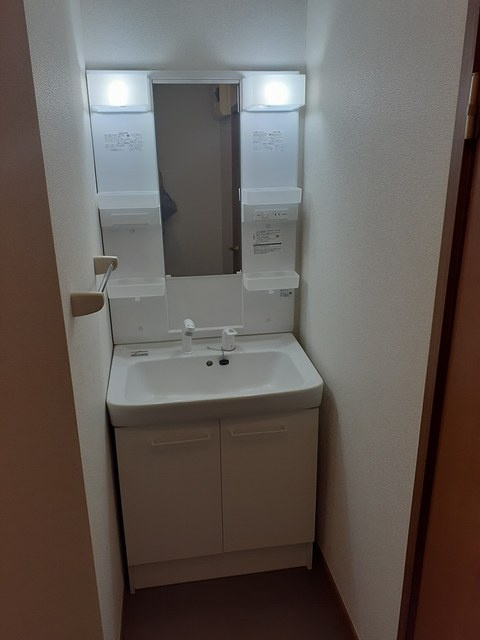 サンエステートの洗面所