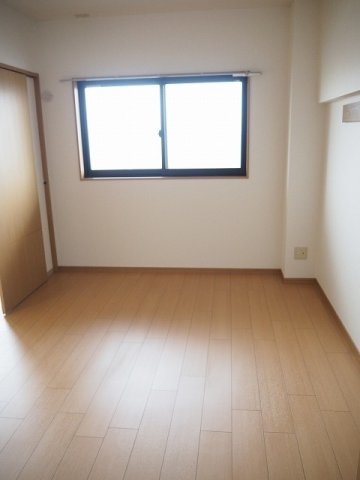 ベル・ウィングのその他