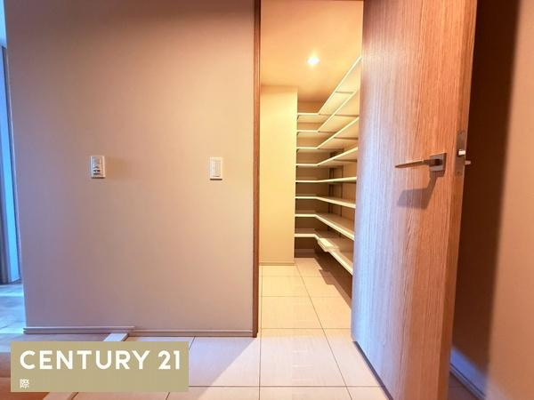 デュオヒルズ和歌山城の玄関