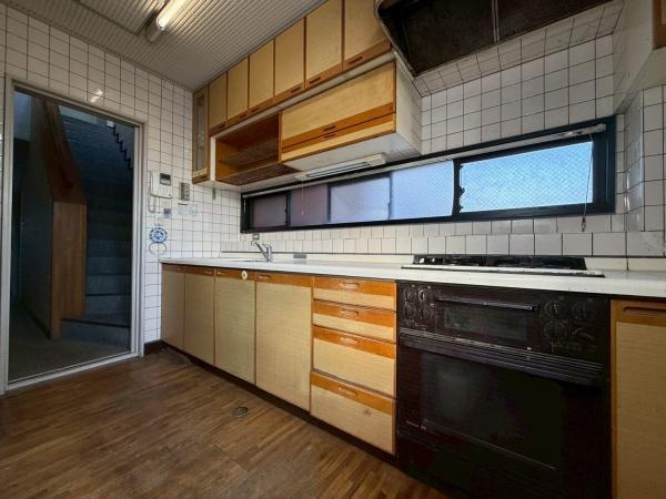 和歌山市本町5丁目　店舗付き戸建のキッチン