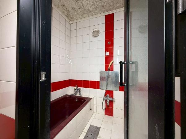 和歌山市本町5丁目　店舗付き戸建の浴室