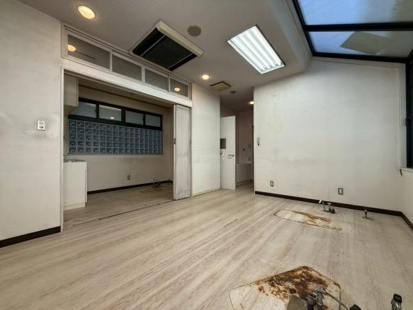 和歌山市本町5丁目　店舗付き戸建の内装