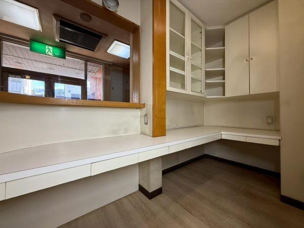 和歌山市本町5丁目　店舗付き戸建の内装