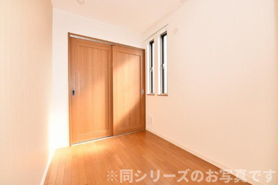 【寝室】 | Grandtic 麦野 Park Side　★プライスホームならHPに全物件の初期費用掲載中です！★