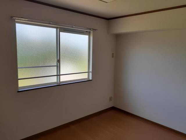 アヴニールⅢの洋室