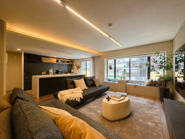 【居間・リビング】 | 南薬院パークマンション☆仲介手数料無料☆ | 是非、体感しにきてください。きっと判るはずです、どなたでも！