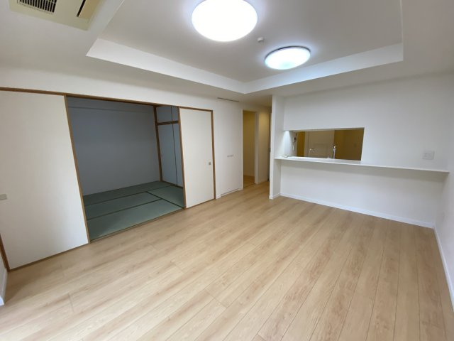 グランドメゾン住吉本町ネクスの居間・リビング