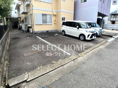 【駐車場】 | リバーパーク | 駐車場です