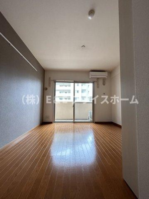 【居間・リビング】 | 仲介手数料０円！HPには初期費用掲載！「プライスホーム」で検索！エムティースクエア吉塚駅前