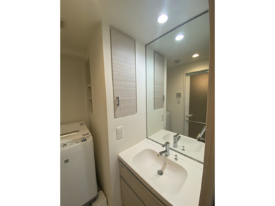 【内装】 | ディアレイシャス西新宿 | 明るい室内です