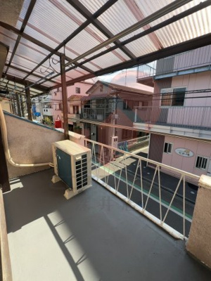 【バルコニー】 | 大阪狭山市茱萸木３丁目貸家