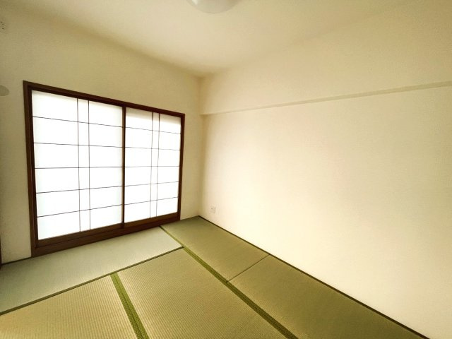 宝マンション港西の和室