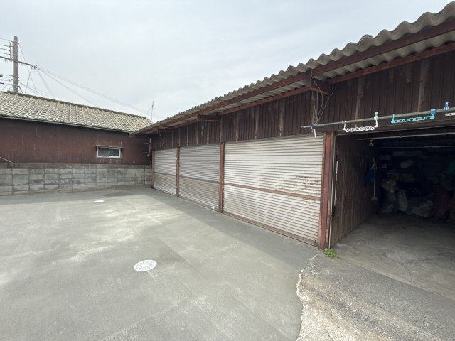 恵美酒戸建西の駐車場