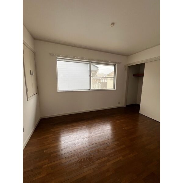 田寺メゾネットの子供部屋