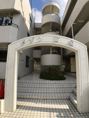 【エントランス】 | メゾンUQ