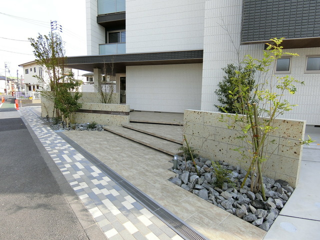 Ｍ’ｓ　Ｃｏｕｒｔ　国分寺のエントランス|★エントランス★　★24時間管理サポート★