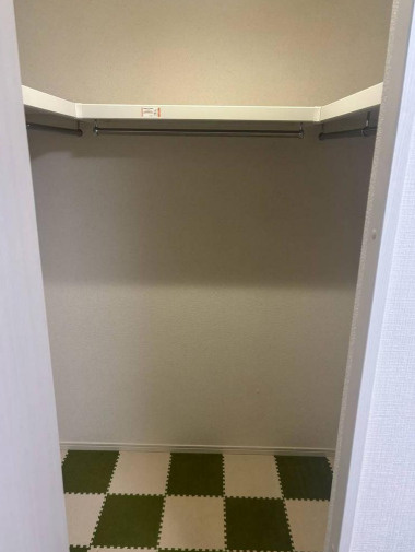 【収納】 | 豊中市夕日丘3丁目中古戸戸建 | エイブルにて取扱い可能な住宅ローンは、全部で10種類以上！お客様にピッタリの住宅ローンを当社のFPよりご案内させて頂きます。住宅ローンのご相談だけでも、お気軽にご相談下さいませ。