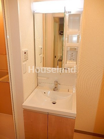 フジパレス黒田Ⅴ番館の独立洗面台