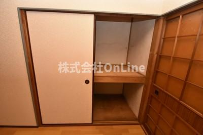 八尾市竹渕５丁目の一戸建ての収納
