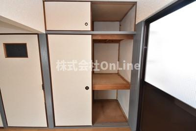 八尾市竹渕５丁目の一戸建ての収納