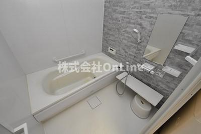 八尾市竹渕５丁目の一戸建ての浴室