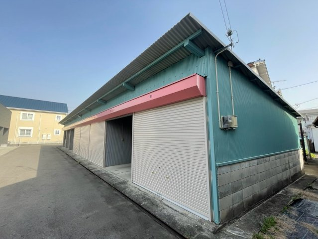 紀の川市一棟アパートガレージ付きのその他