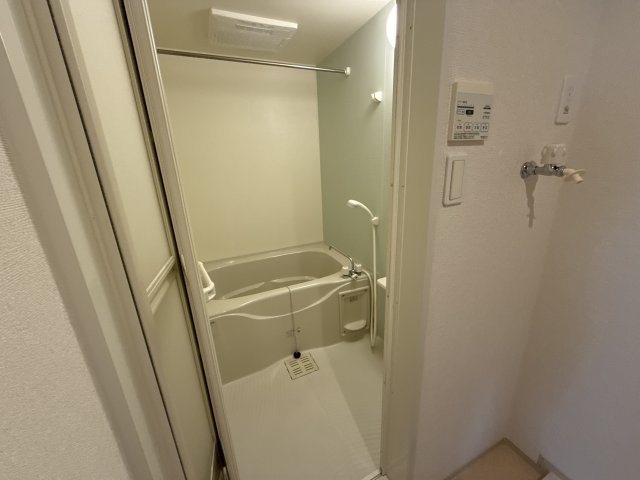 カレントコートⅠの浴室