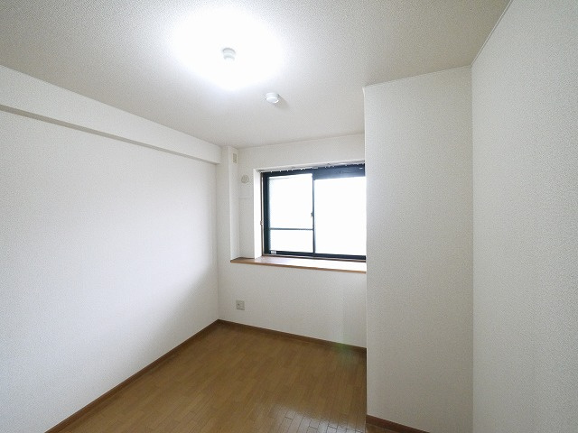 クール　ヴェルビュの寝室|コンパクトで使いやすい洋室です