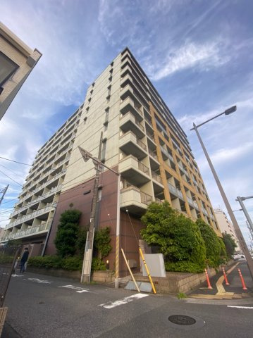 千葉ポートイーストの外観