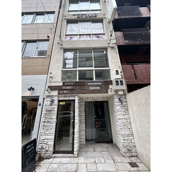 大阪市中央区南船場４丁目の店舗事務所