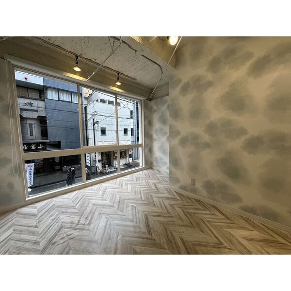 大阪市中央区南船場４丁目の店舗事務所の内装