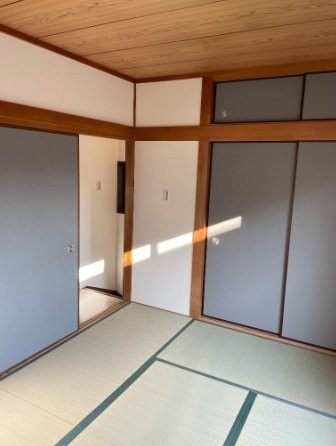 中野3丁目　中古一戸建ての和室|和室6.0帖
■物件内覧・資金計画相談・住宅ローン相談、リフォーム相談、お問合せ受付中■
※当日・翌日のご内覧、ご相談はお電話でのお問合せがスムーズです！