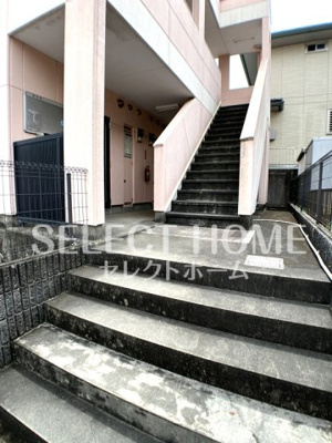 【エントランス】 | センチュリー | 毎日通るエントランスはこのようになっています