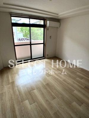 【居間・リビング】 | センチュリー | こちらの居間で趣味の時間をお楽しみください