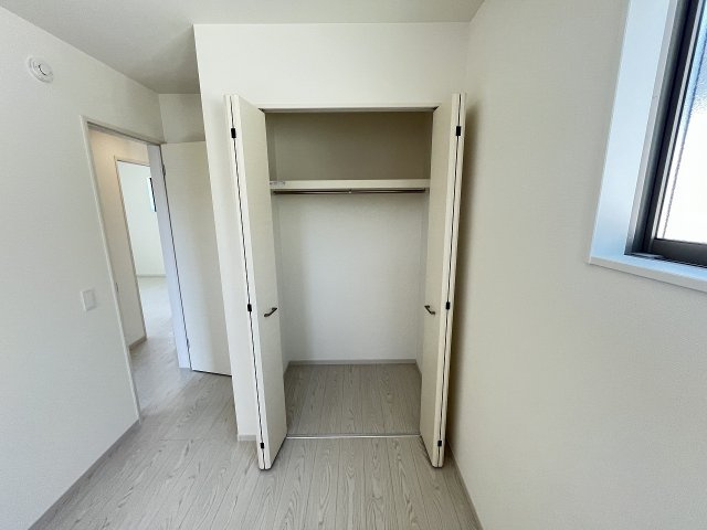 【収納】 | 春日市松ヶ丘3丁目1期　1号棟（全2棟）【仲介手数料無料・0円】 | 現地写真。