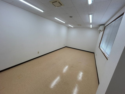 【内装】 | 岩瀬川町事務所