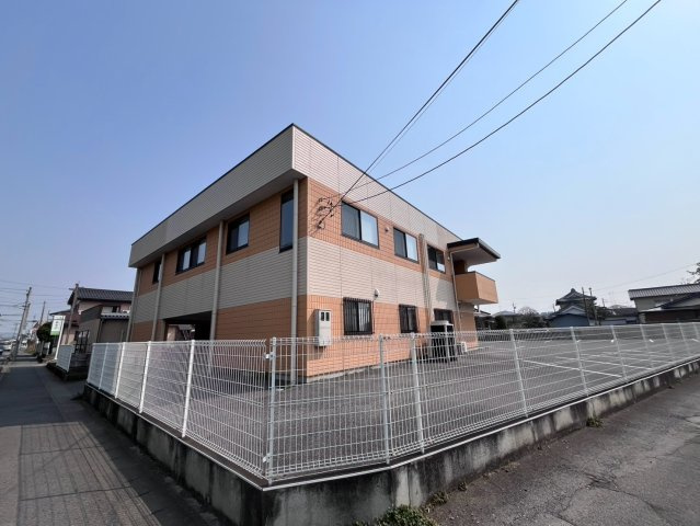 岩瀬川町事務所の外観