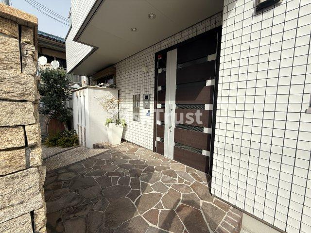 【エントランス】 | グラシューズ