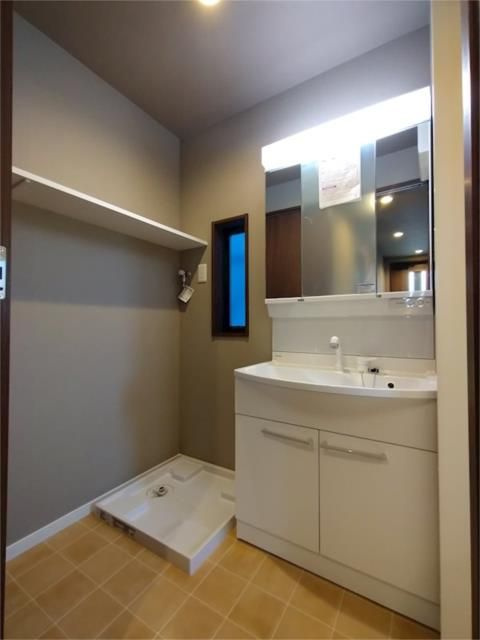 パークサイドプルメリアの洗面所