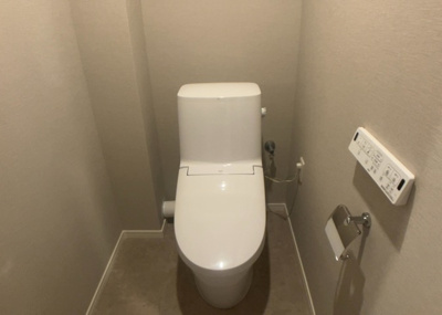 【トイレ】 | パークフィーネ南大沢３番館 | トイレは大きさや形、機能、抗菌性などが異なる多種多彩なタイプが各メーカーから出ています。それぞれに良さがあるため、事前にどういったタイプのトイレがいいのかをご家庭内で決めて、内見に行くといいでしょう。