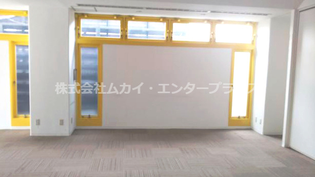 新栄プロパティー白鳥の内装|内装は落ち着いています
