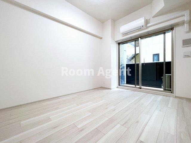 プレサンス上前津エレスタの居間・リビング