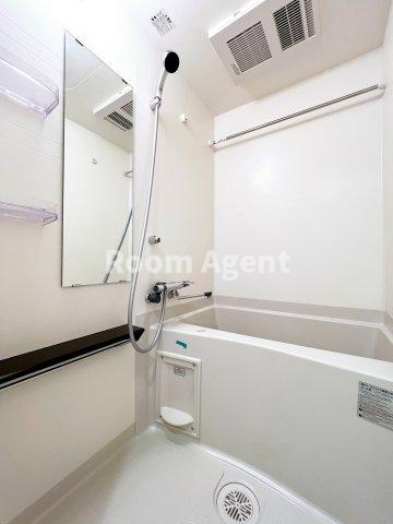 プレサンス上前津エレスタの浴室