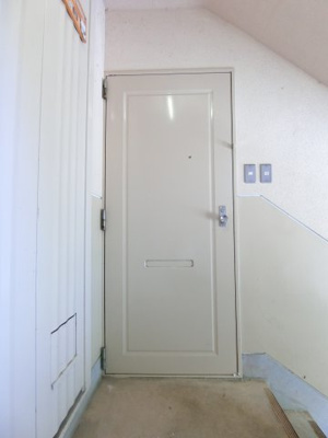 【玄関】 | ビレッジハウス馬場1号棟 | 306の写真