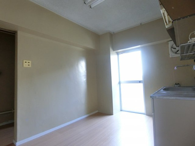 【居間・リビング】 | ビレッジハウス馬場1号棟 | 306の写真（間取反転タイプ：イメージ）