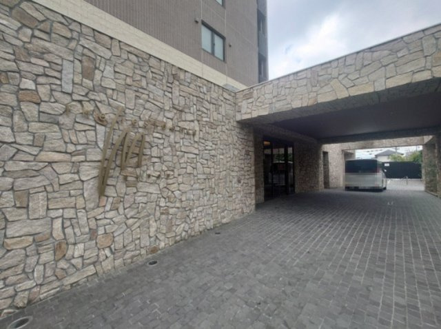 THE residence　M・KANOUのエントランス