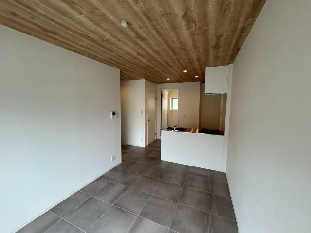 ハイツ７７の居間・リビング|ゆったりとした居間です