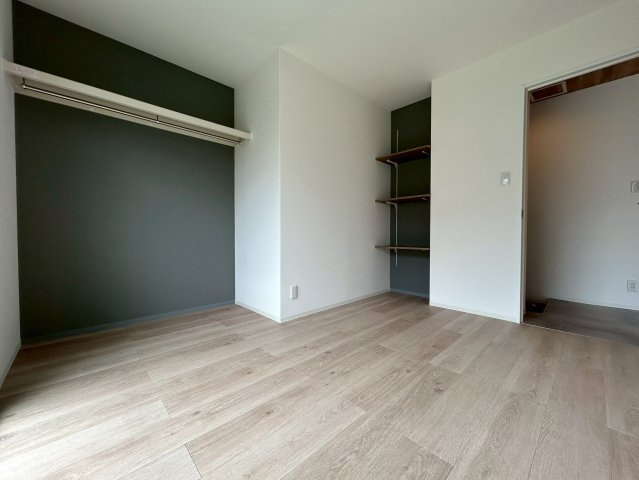 ハイツ７７の洋室|ゆったりした洋室です