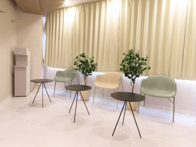 【内装】 | 新宿西口駅徒歩3分 共栄ビル 3階 20.53坪 エステサロン居抜き